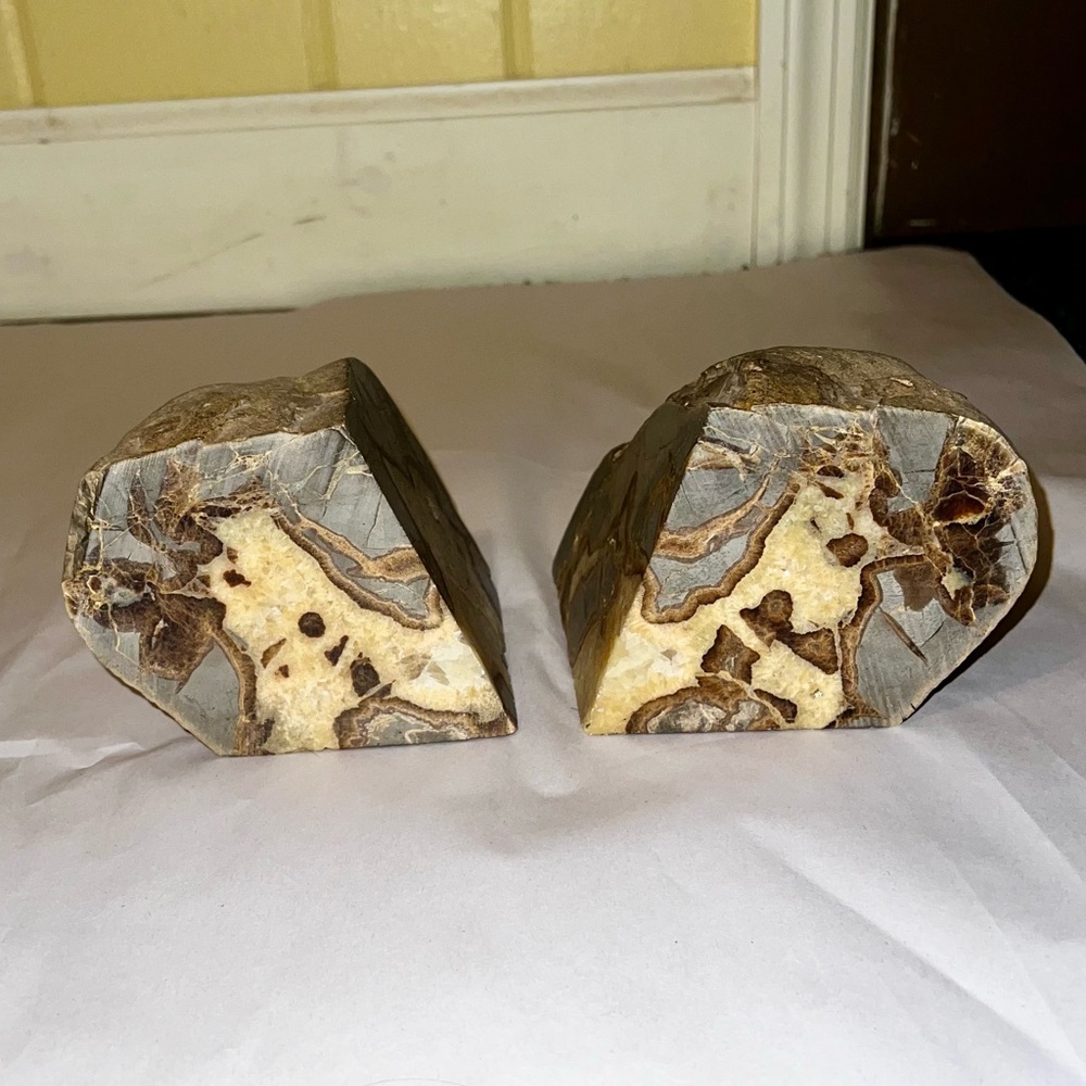 Vintage Set Large Septarian Stone Natural Bookend Decor Dragons Egg RARE FIND - Picture 7 of 14